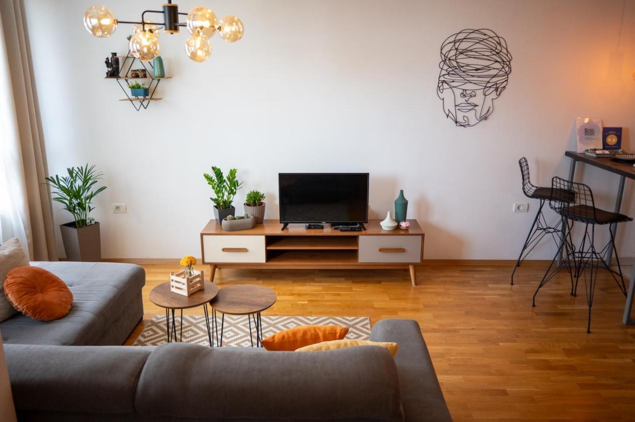 Skopje Station Apartment Екстер'єр фото