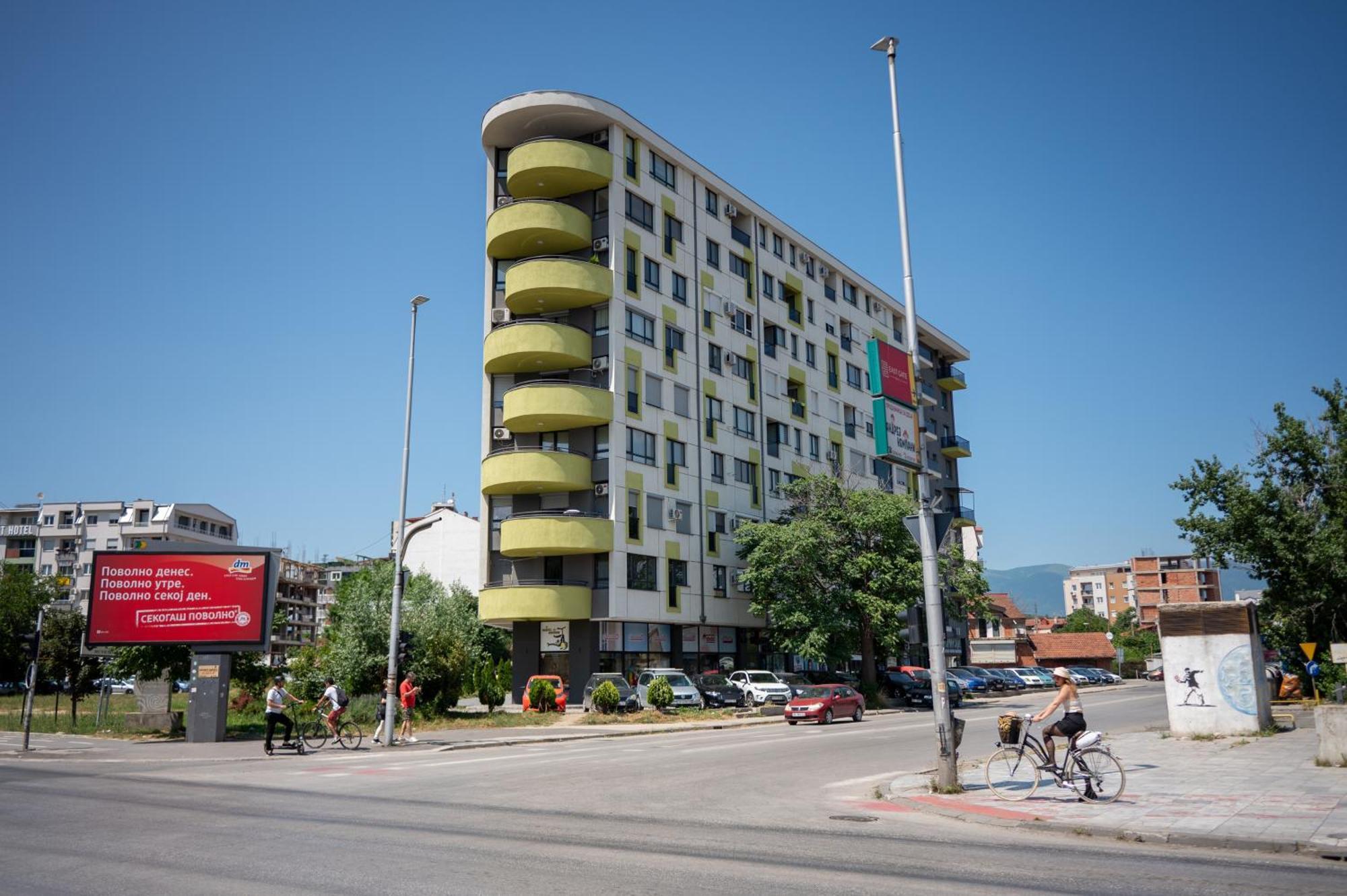 Skopje Station Apartment Екстер'єр фото
